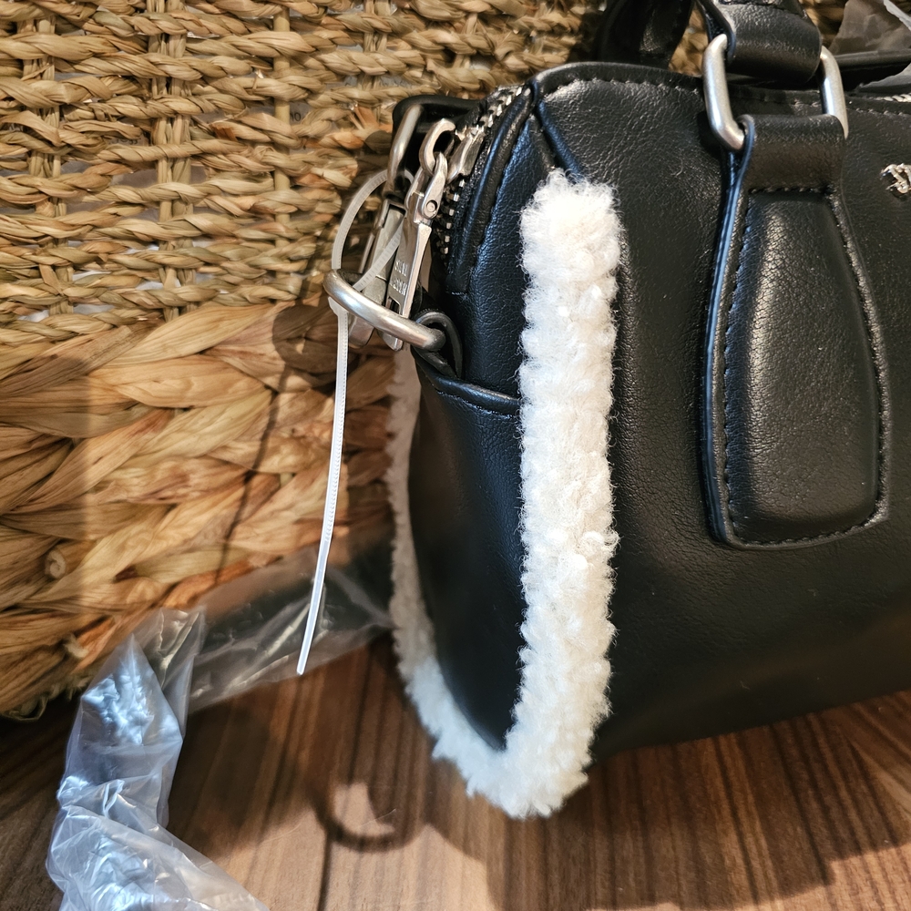 NWT Steve Madden Mini Sherpa & Leather Satchel Crossbody - Picture 3 of 6